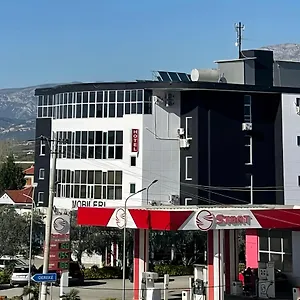 Grand Gjyshi *** Qerrexhias